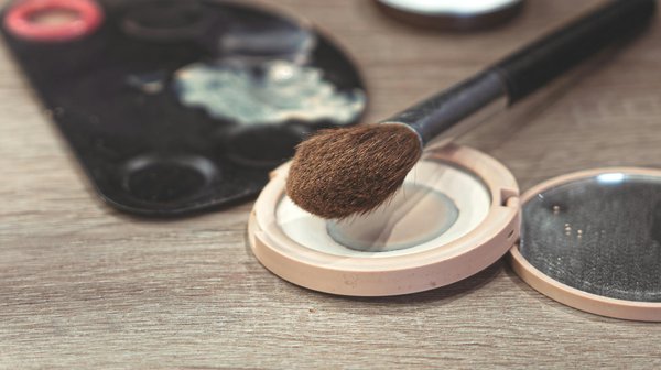 Comment les influenceuses redéfinissent-elles la mode féminine contemporaine ?